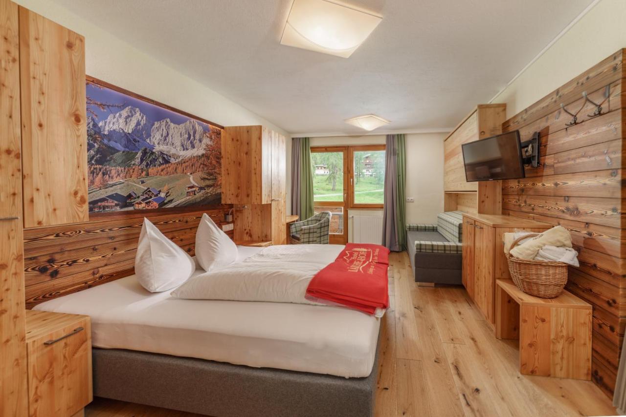 Hotel Laerchenhof Ramsau am Dachstein Dış mekan fotoğraf